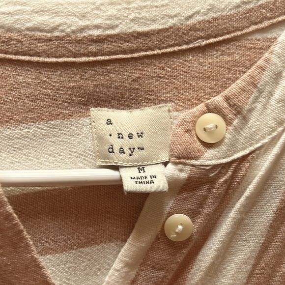 A New Day linen dress - Picture 2 of 10